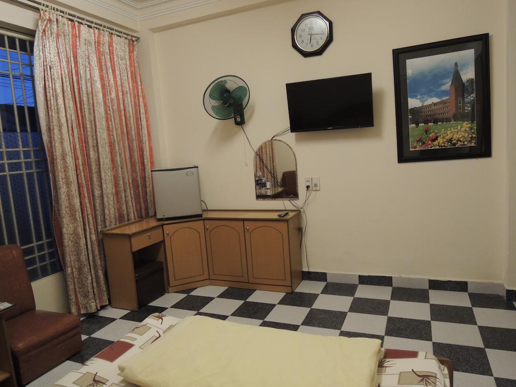Minh Chau 2 Hotel Da Lat Quarto foto