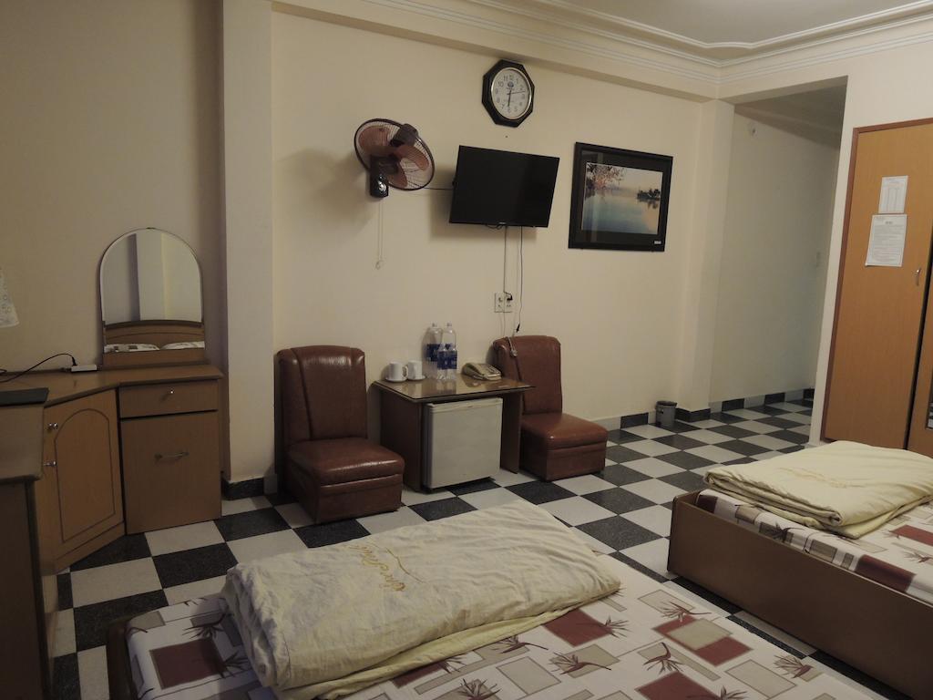 Minh Chau 2 Hotel Da Lat Quarto foto