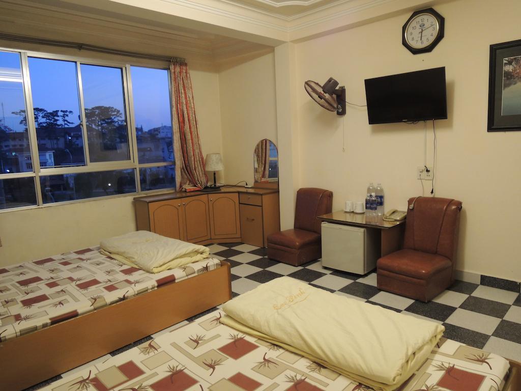 Minh Chau 2 Hotel Da Lat Quarto foto